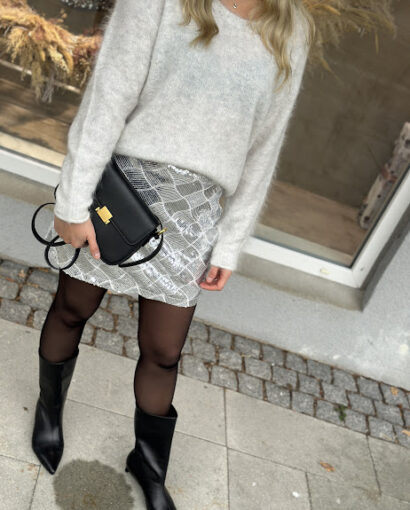 YAS Chekka Sequin Mini Skirt