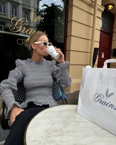 YAS Chemma Smock Top Star White/Navy